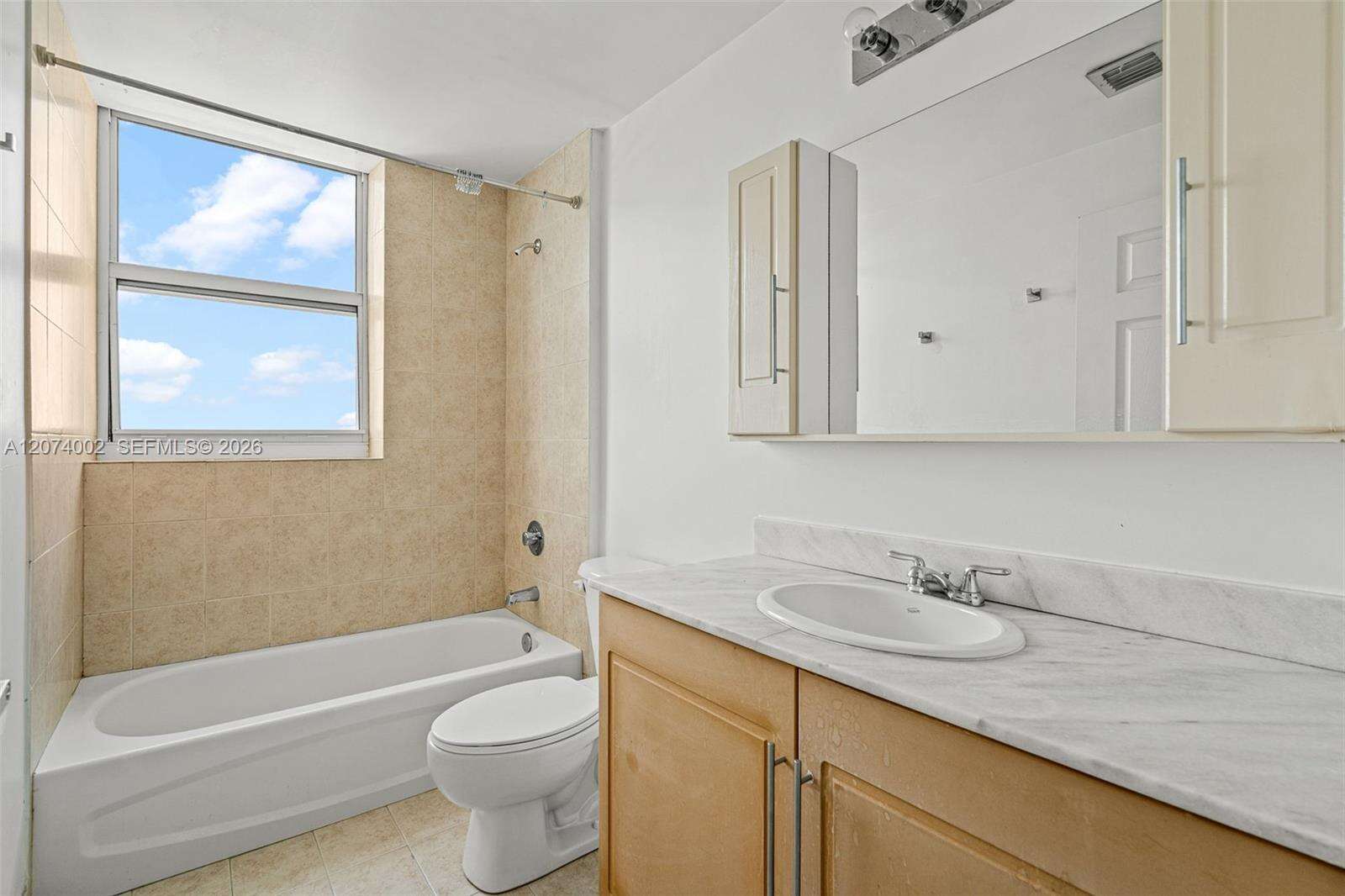 1800 Biscayne Plaza | Unit #1803 Unit #1803 | Picture 25
