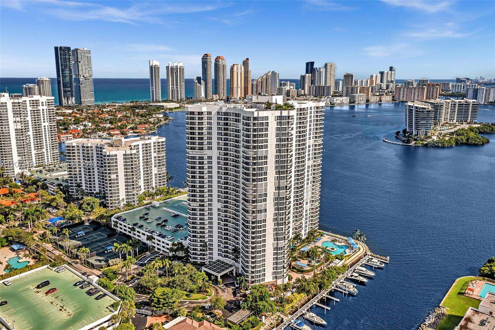 Mystic Pointe Tower 500 | Unit #411 Unit #411 | Picture 1
