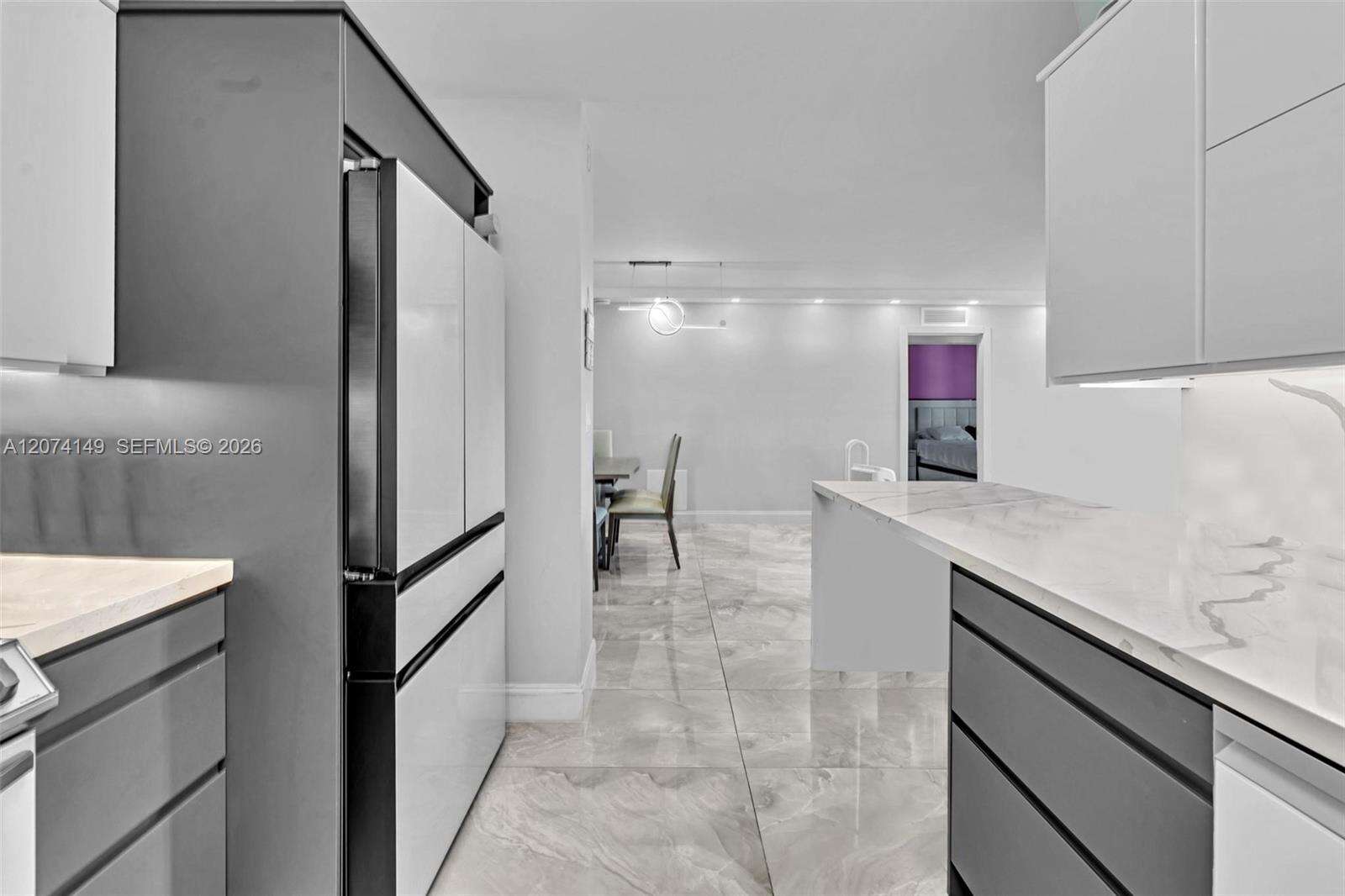 Mystic Pointe Tower 500 | Unit #411 Unit #411 | Picture 13