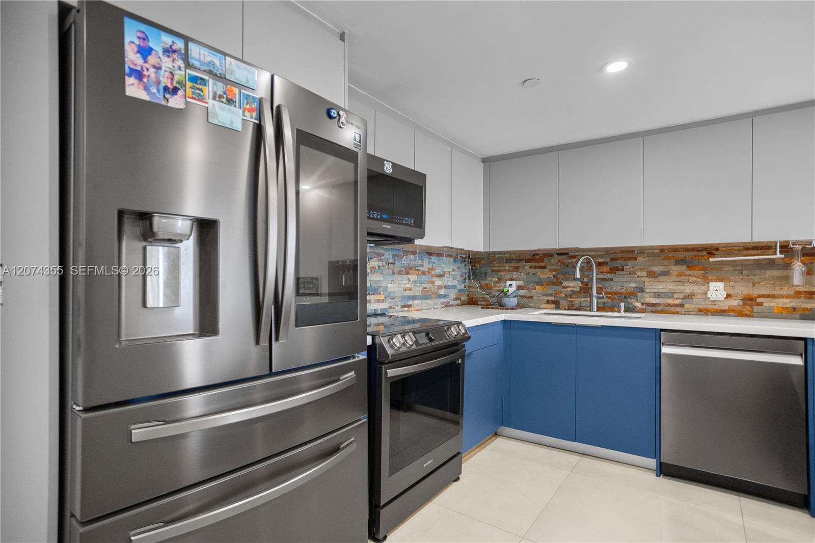 Vecino Del Mar | Unit #1204 Unit #1204 | Picture 4