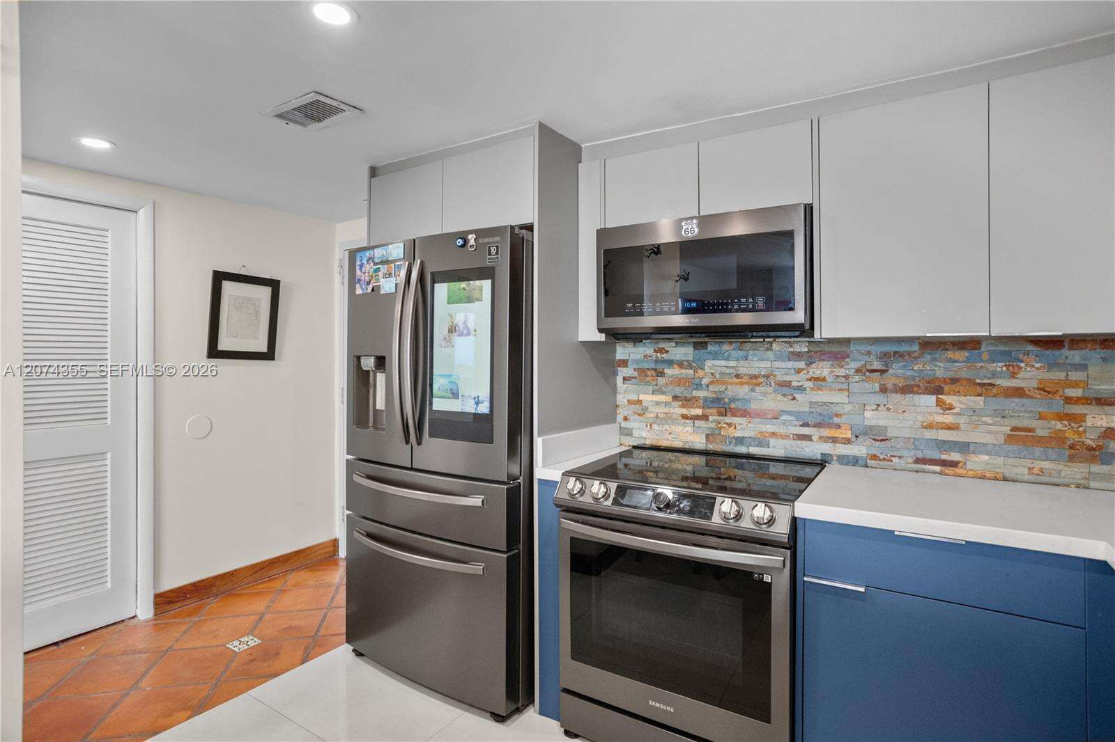 Vecino Del Mar | Unit #1204 Unit #1204 | Picture 5