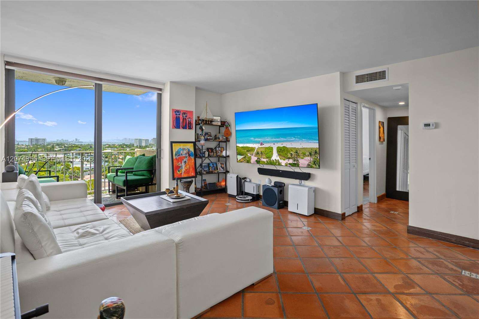 Vecino Del Mar | Unit #1204 Unit #1204 | Picture 10