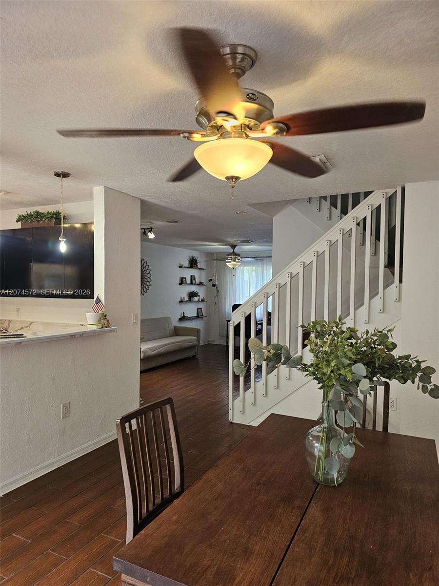 Washington Court Villas | Unit #27-D Unit #27-D | Picture 2