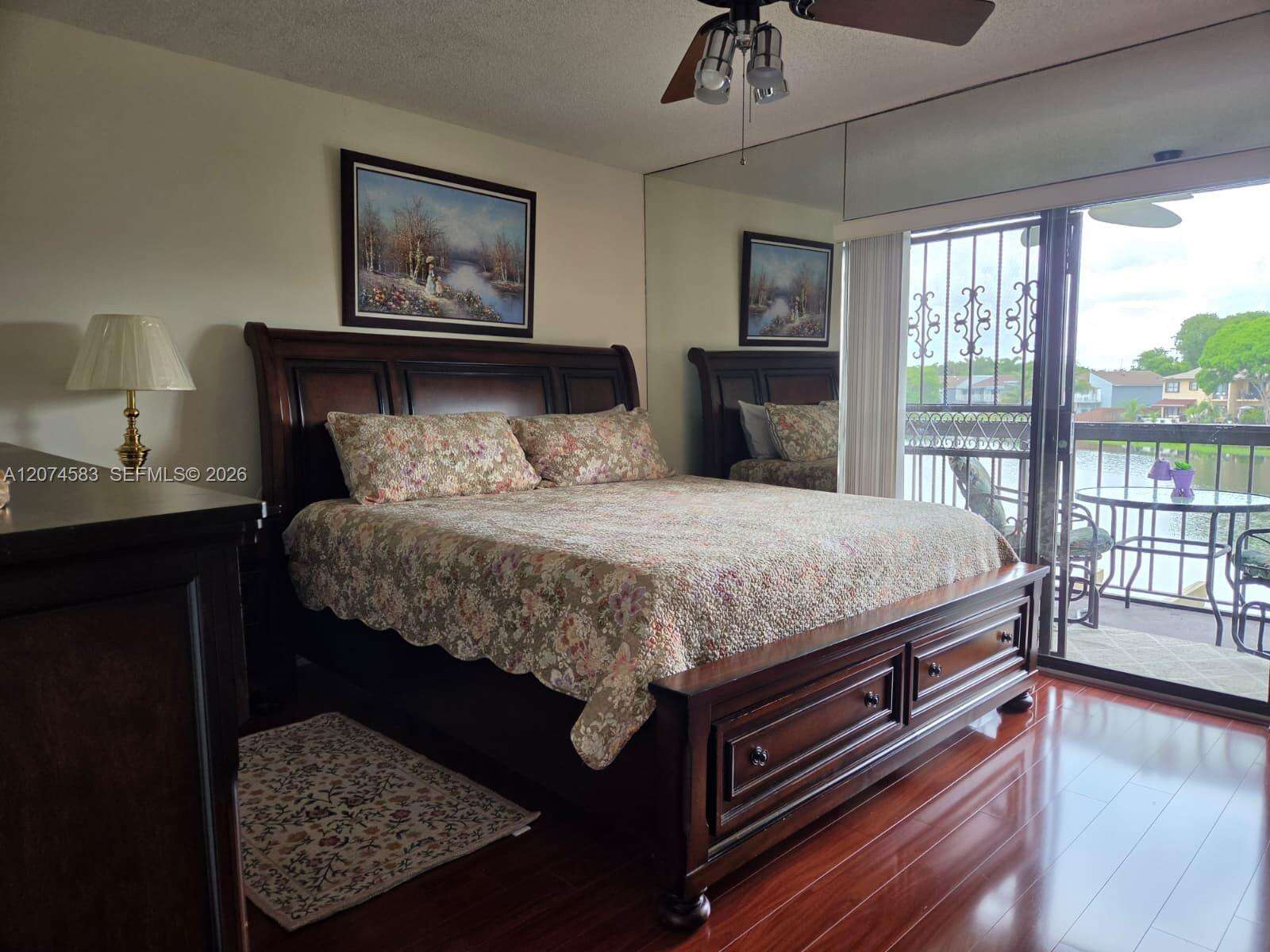 Woods Landing Condo Ph Ii | Unit #14F Unit #14F | Picture 11