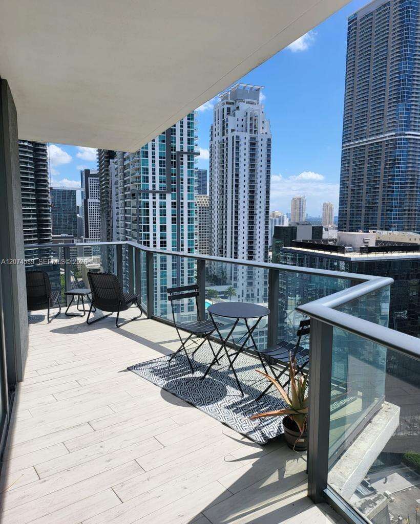 1300 S Miami Avenue | Unit #2501 Unit #2501 | Picture 5