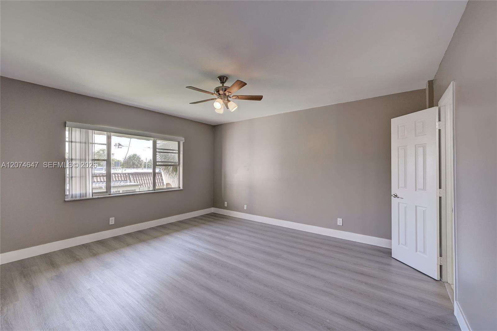Coral Gardens | Unit #303-B Unit #303-B | Picture 22