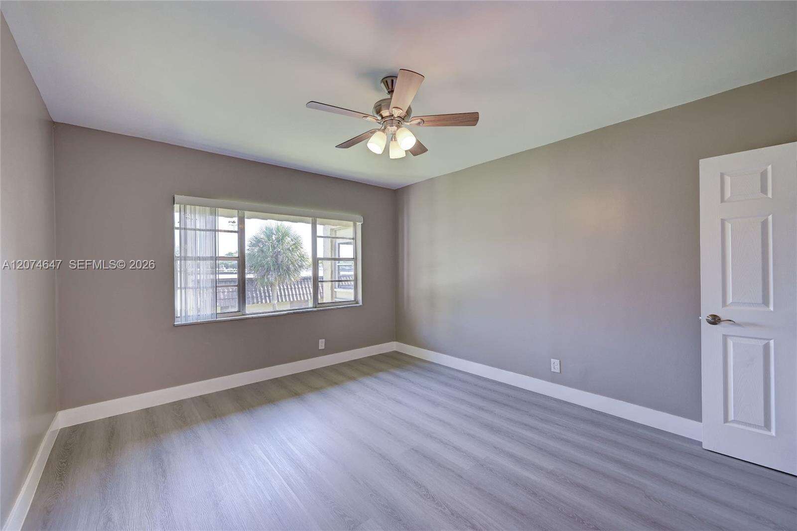 Coral Gardens | Unit #303-B Unit #303-B | Picture 27