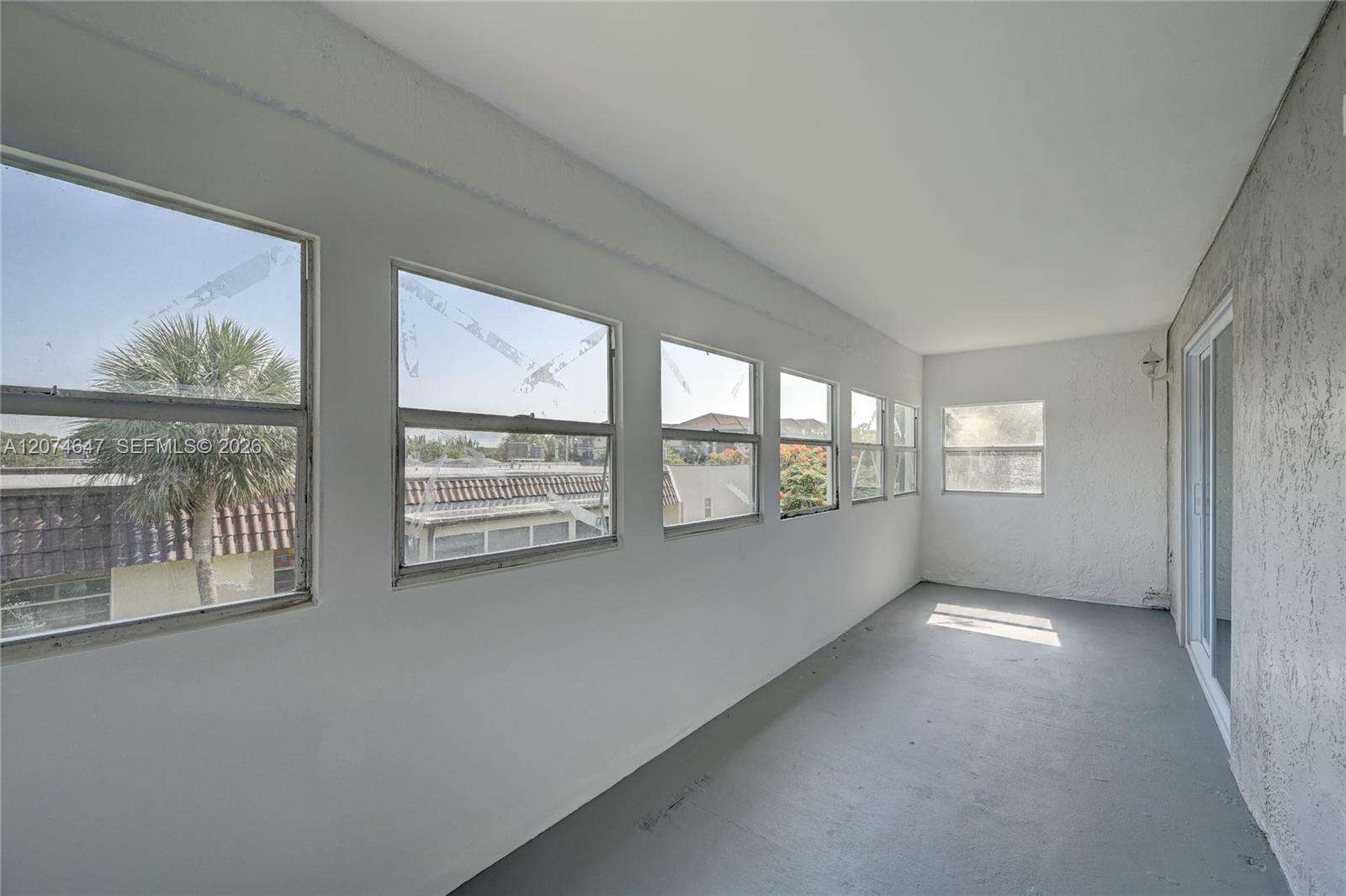 Coral Gardens | Unit #303-B Unit #303-B | Picture 8