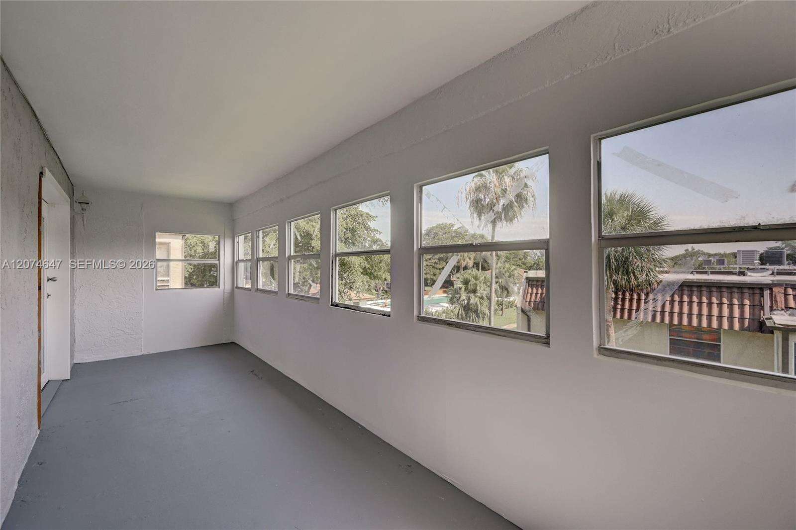 Coral Gardens | Unit #303-B Unit #303-B | Picture 9