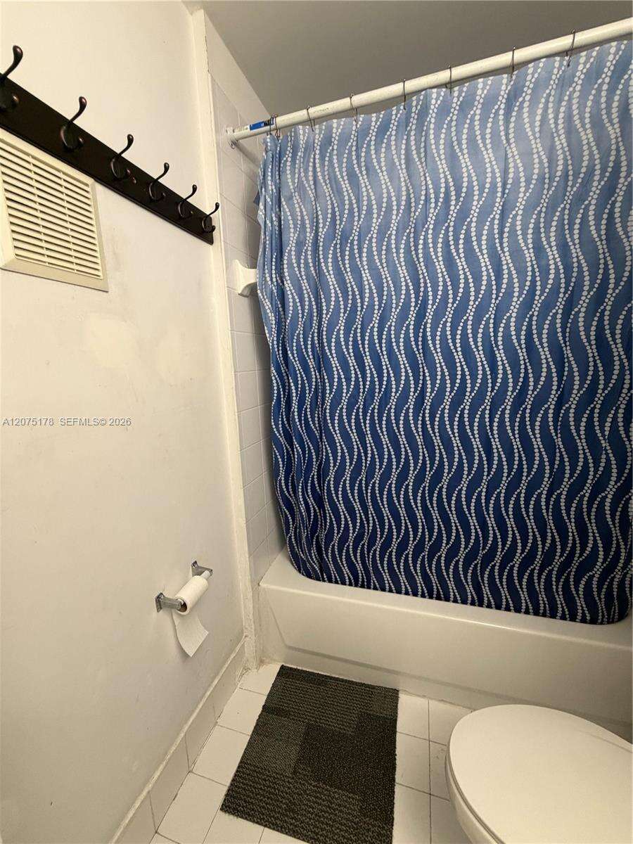 Villa Encantada Condo No 2 | Unit #201 Unit #201 | Picture 11