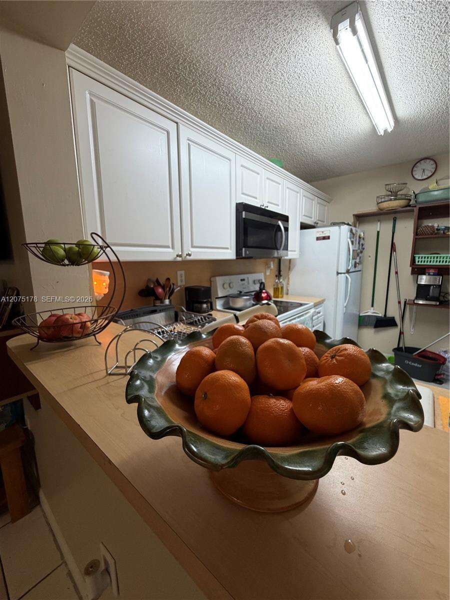 Villa Encantada Condo No 2 | Unit #201 Unit #201 | Picture 7