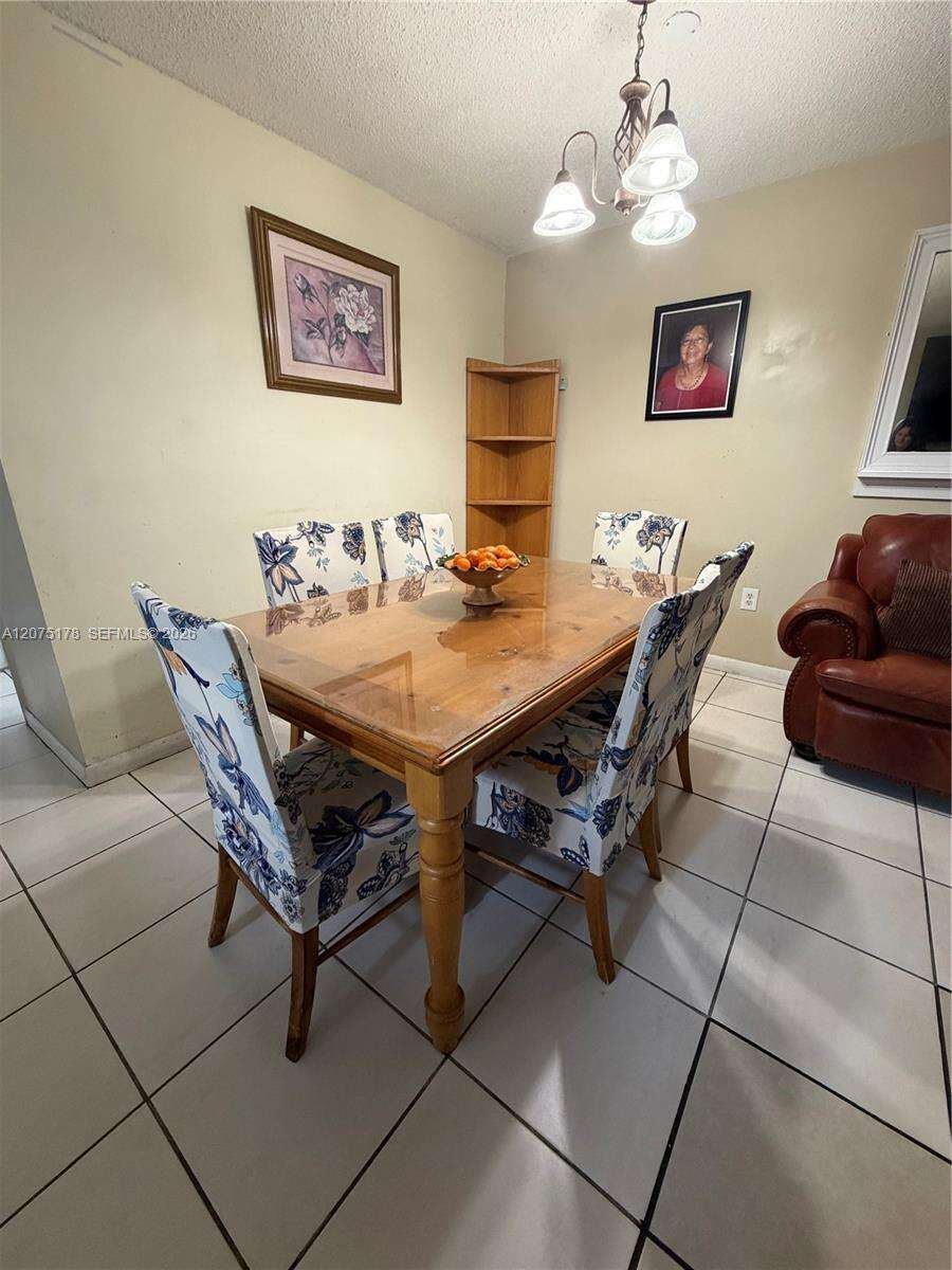 Villa Encantada Condo No 2 | Unit #201 Unit #201 | Picture 10
