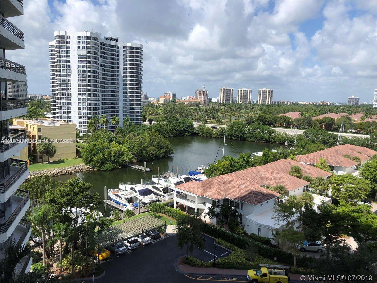 Mystic Pointe Tower 500 | Unit #1008 Unit #1008 | Picture 1