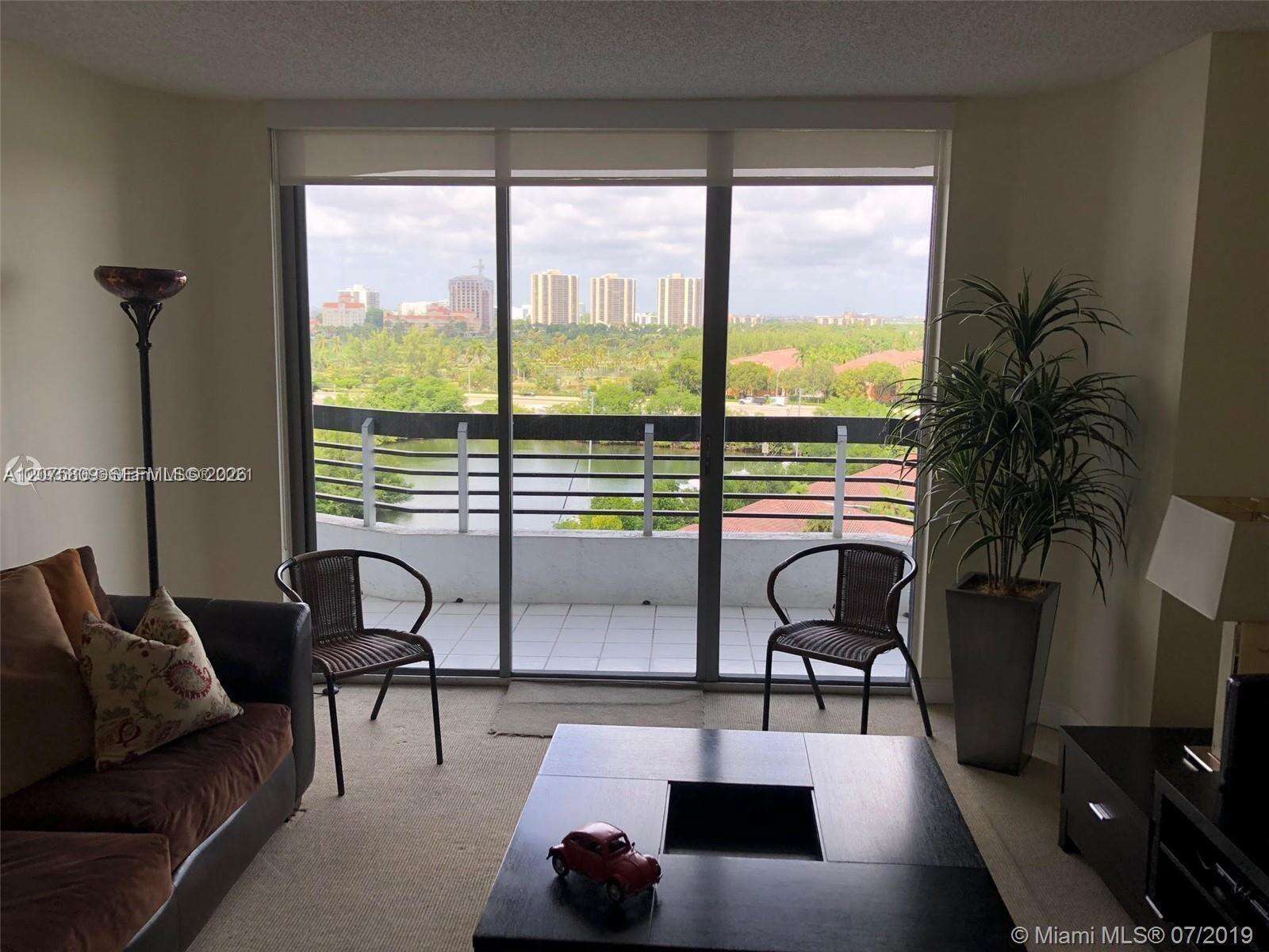 Mystic Pointe Tower 500 | Unit #1008 Unit #1008 | Picture 3