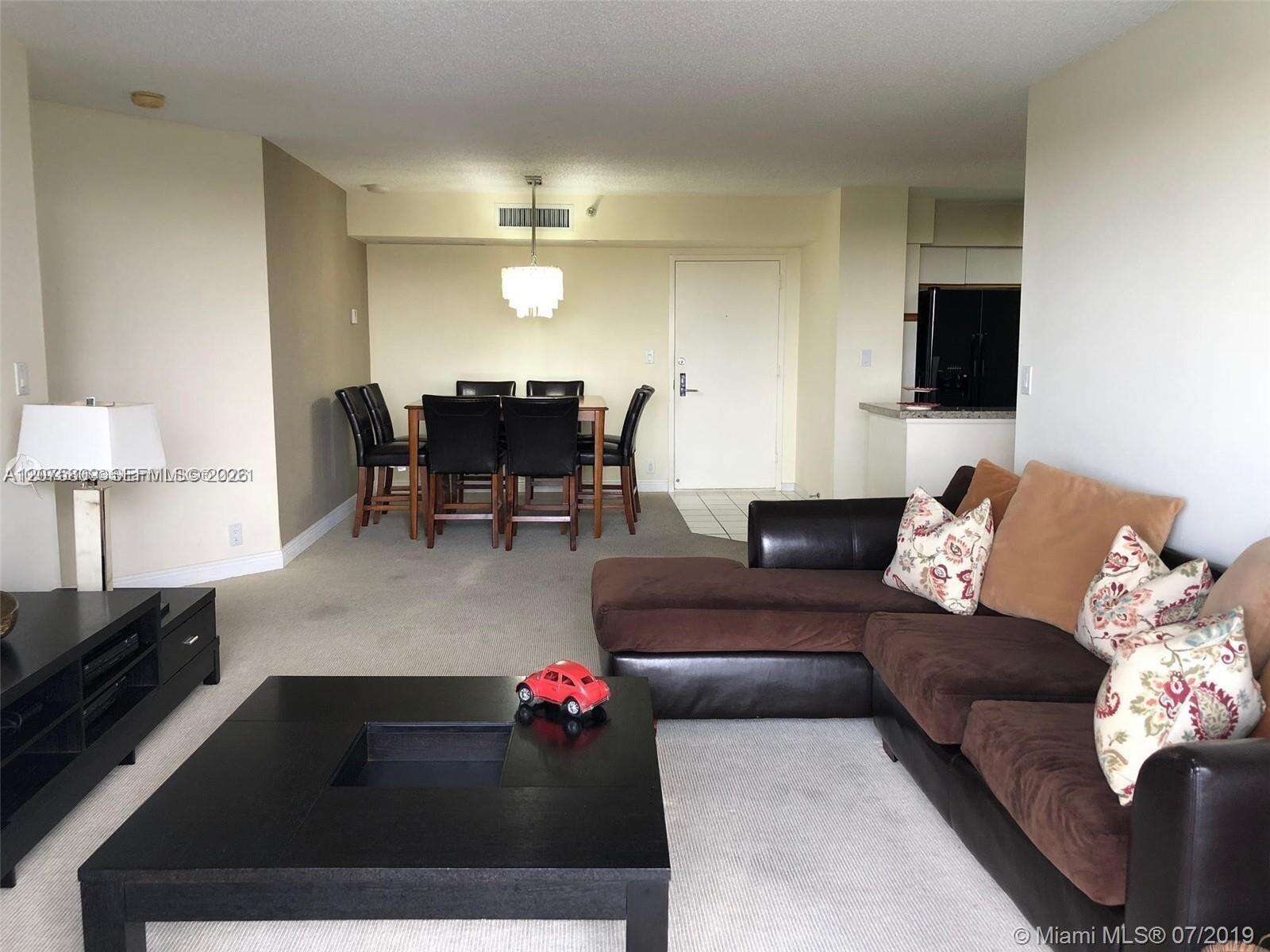 Mystic Pointe Tower 500 | Unit #1008 Unit #1008 | Picture 5