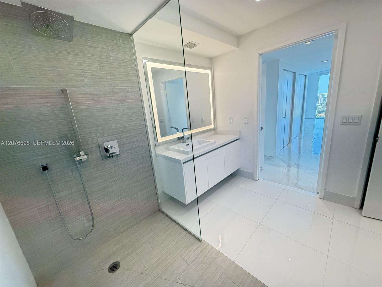 Parque Towers | Unit #5-1008 Unit #5-1008 | Picture 28