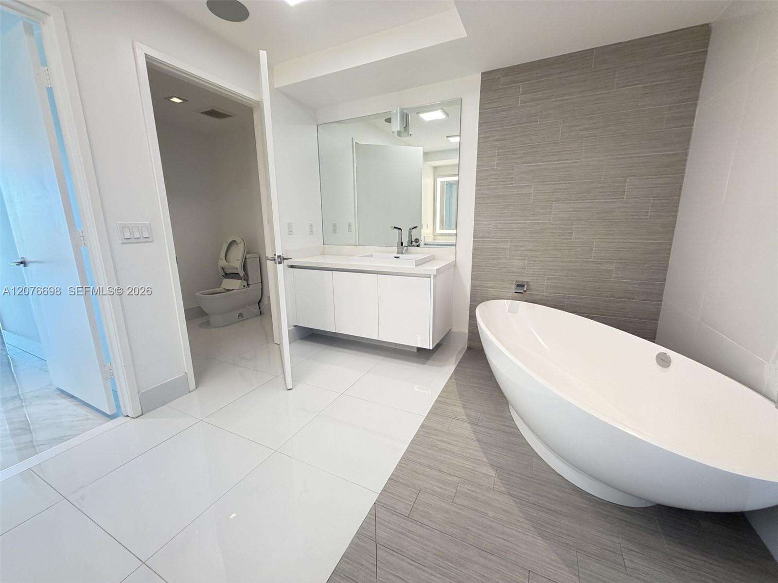 Parque Towers | Unit #5-1008 Unit #5-1008 | Picture 29