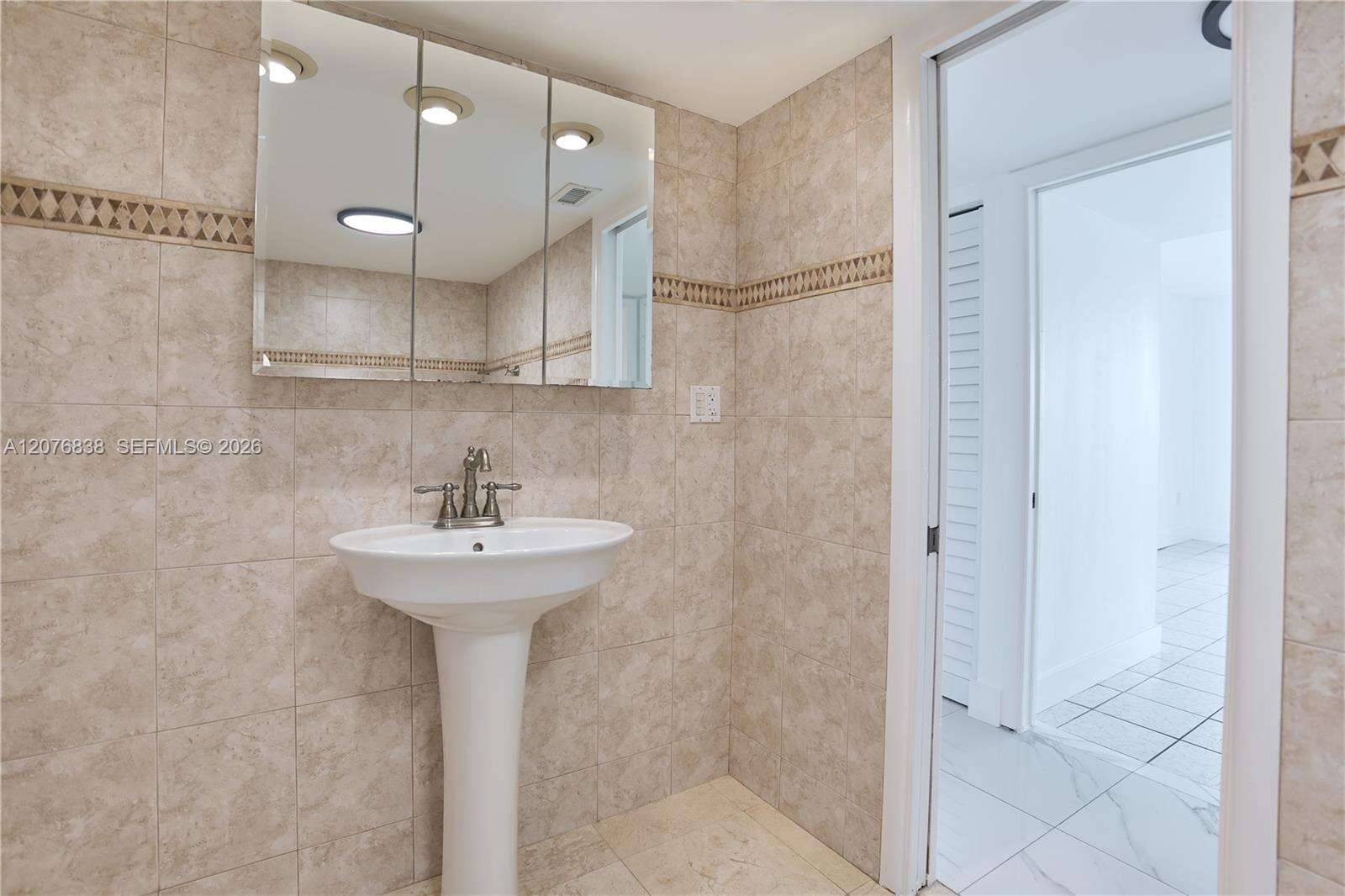 Jade Winds Group Daisy Gdns | Unit #829-4 Unit #829-4 | Picture 10