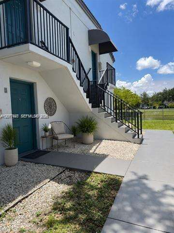 Villa Bellini | Unit #101 Unit #101 | Picture 1