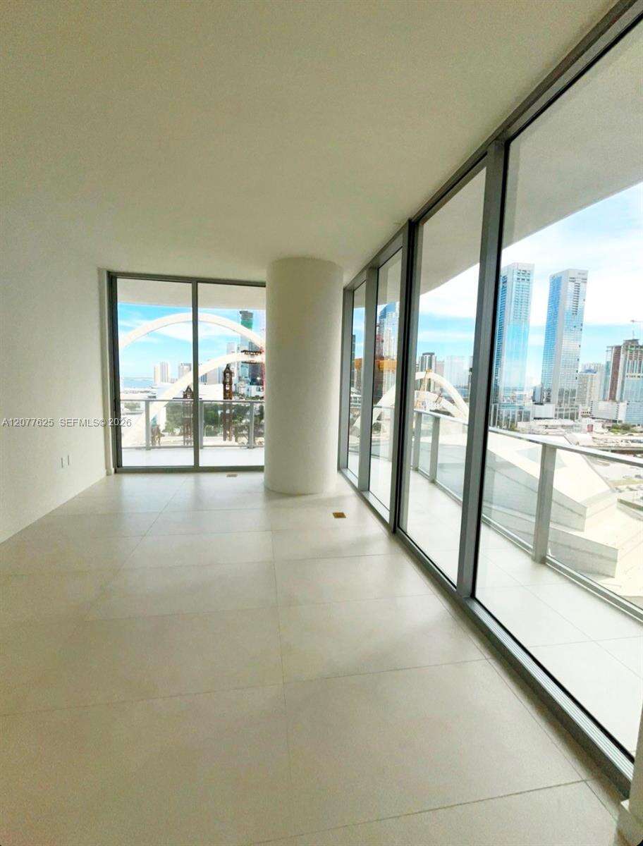 Casa Bella Residences Developer | Unit #1802 Unit #1802 | Picture 11