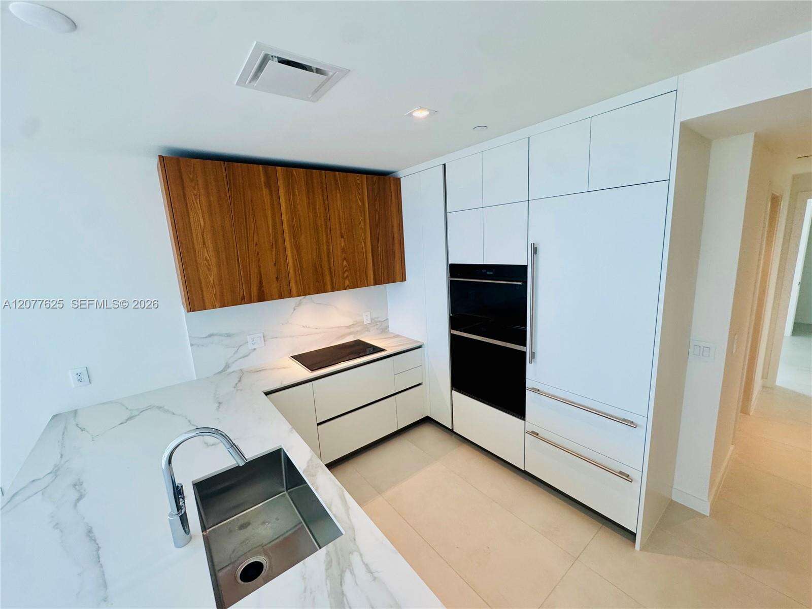 Casa Bella Residences Developer | Unit #1802 Unit #1802 | Picture 13