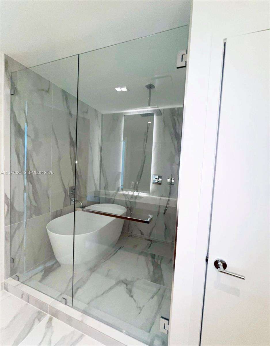 Casa Bella Residences Developer | Unit #1802 Unit #1802 | Picture 21
