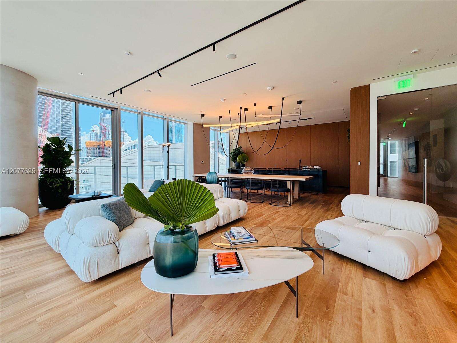 Casa Bella Residences Developer | Unit #1802 Unit #1802 | Picture 7