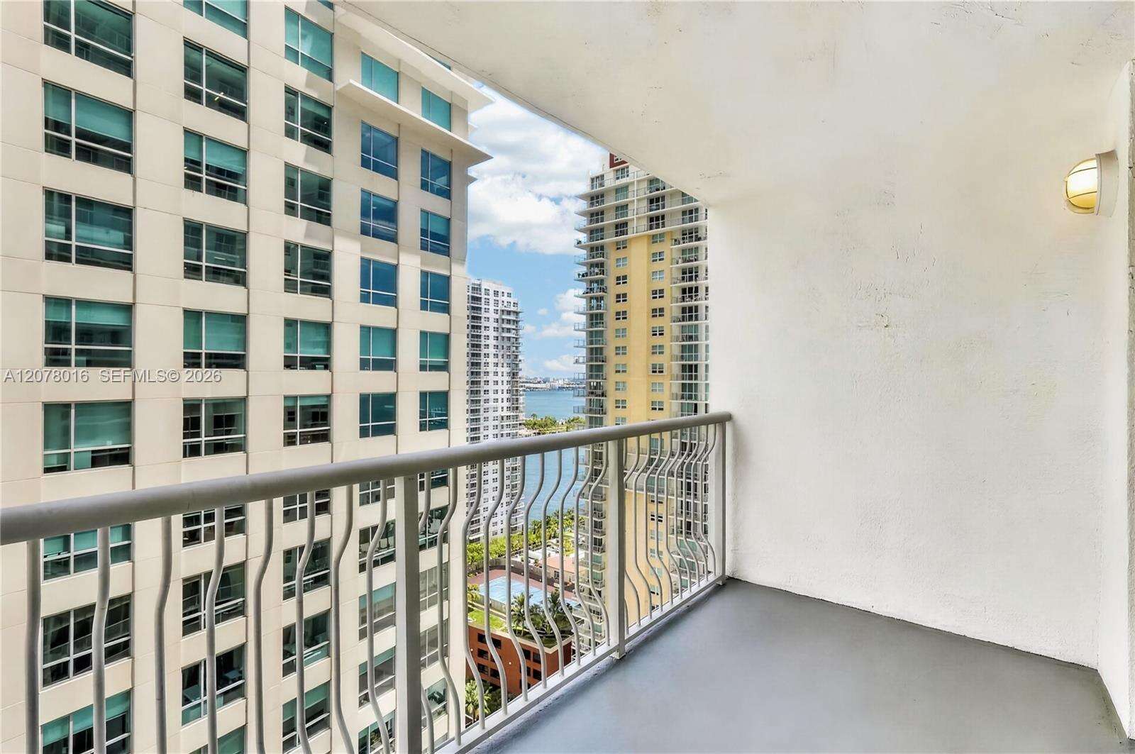 The Club At Brickell Bay Plaza | Unit #2510 Unit #2510 | Picture 1