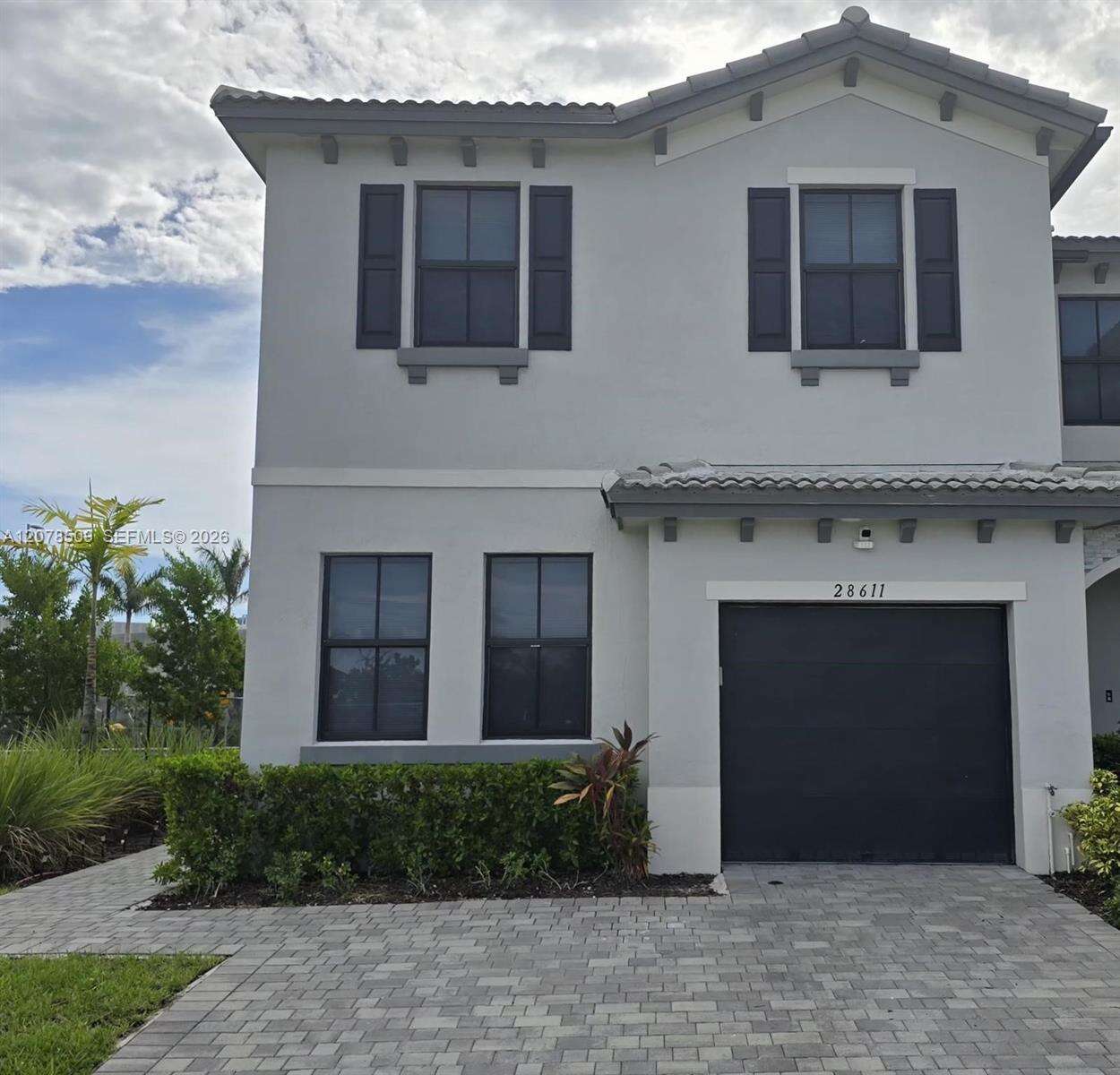 Lake Victoria Townhomes | N/A N/A | Picture 1