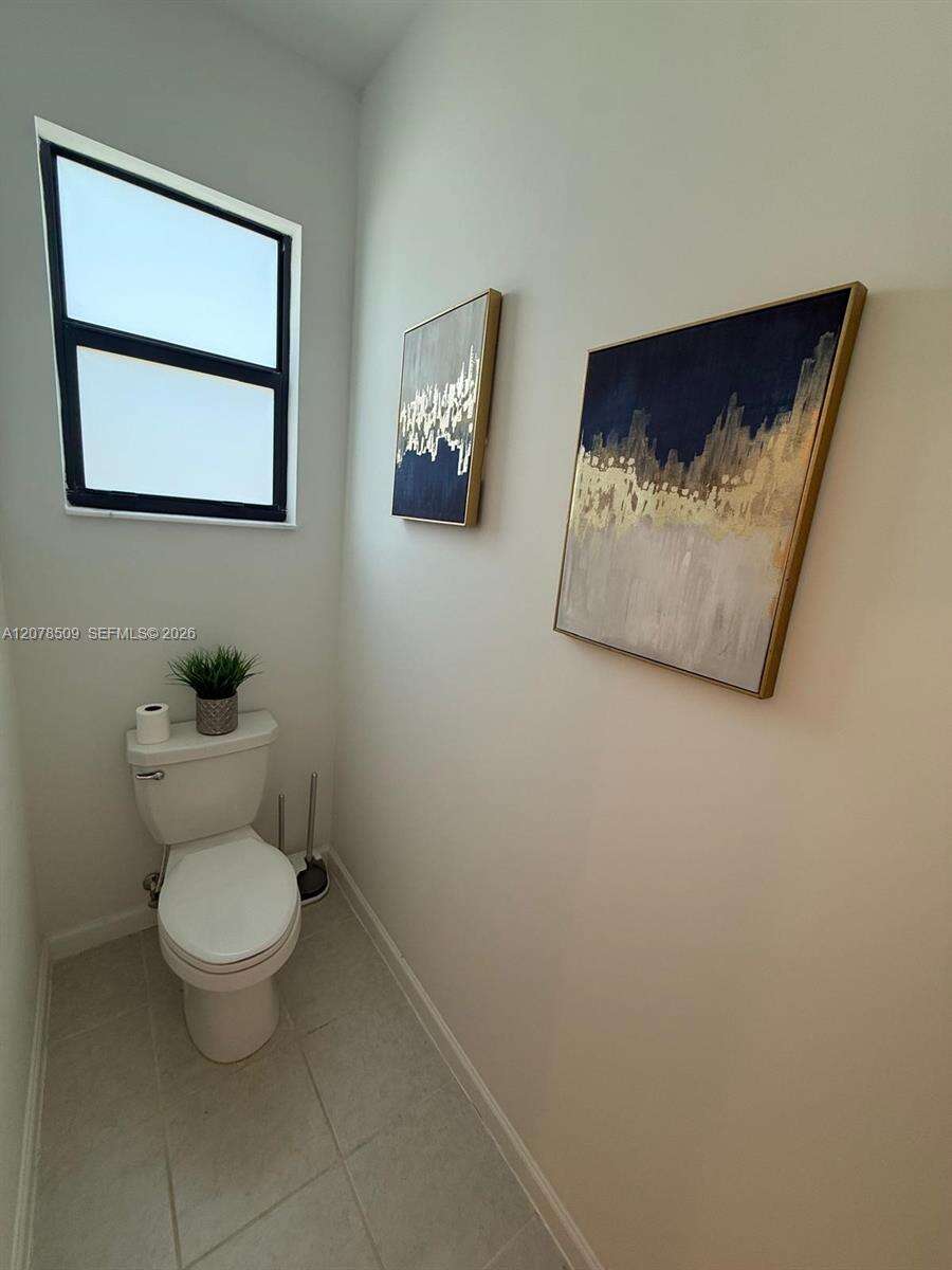 Lake Victoria Townhomes | N/A N/A | Picture 4