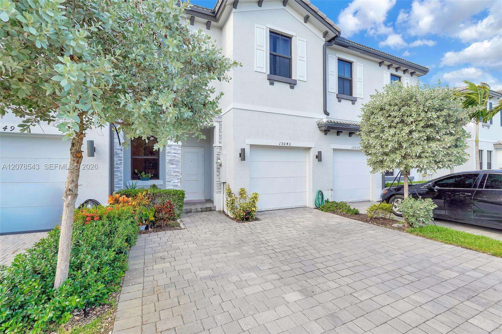Lake Victoria Townhomes | N/A N/A | Picture 3