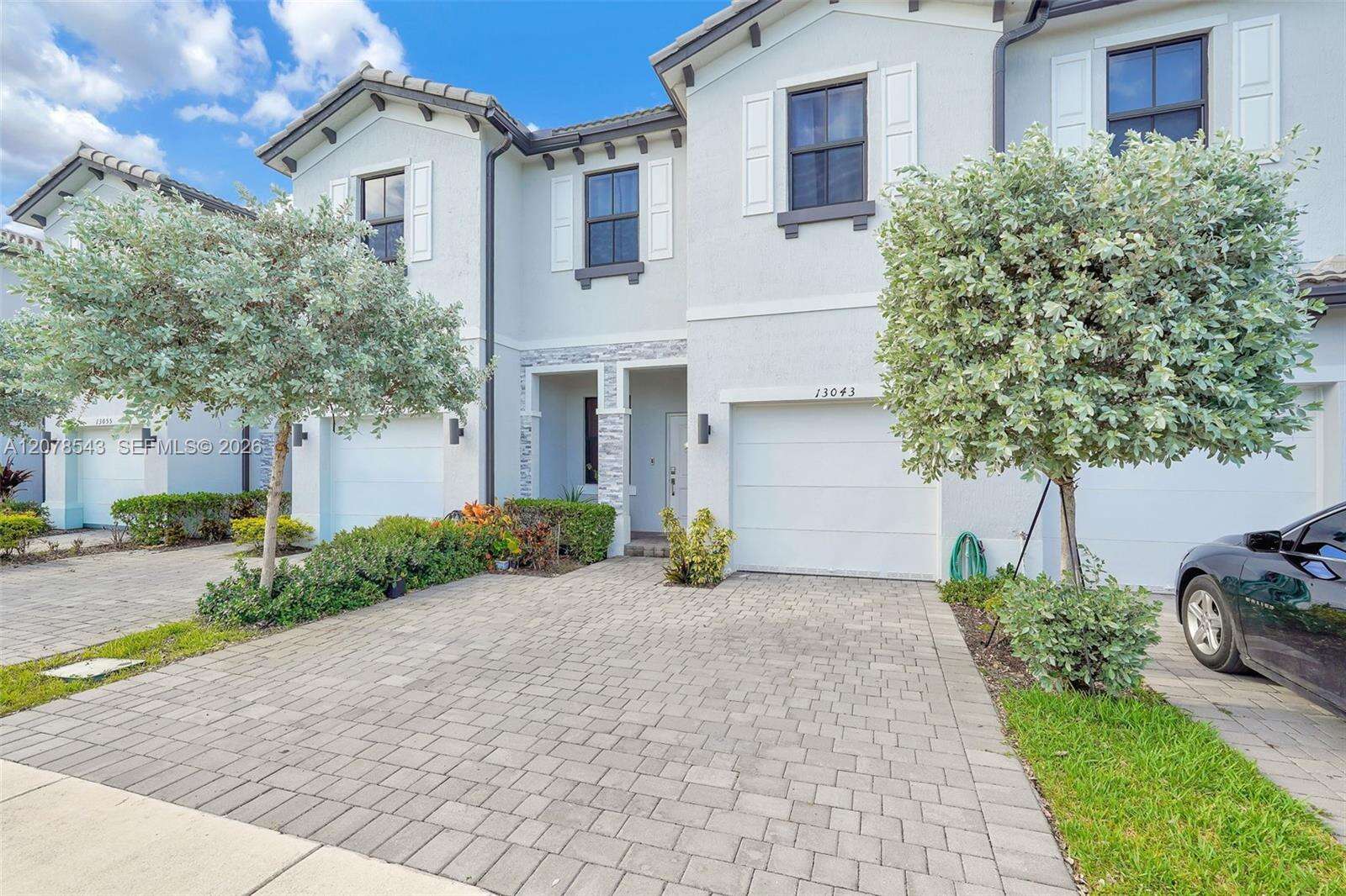 Lake Victoria Townhomes | N/A N/A | Picture 4