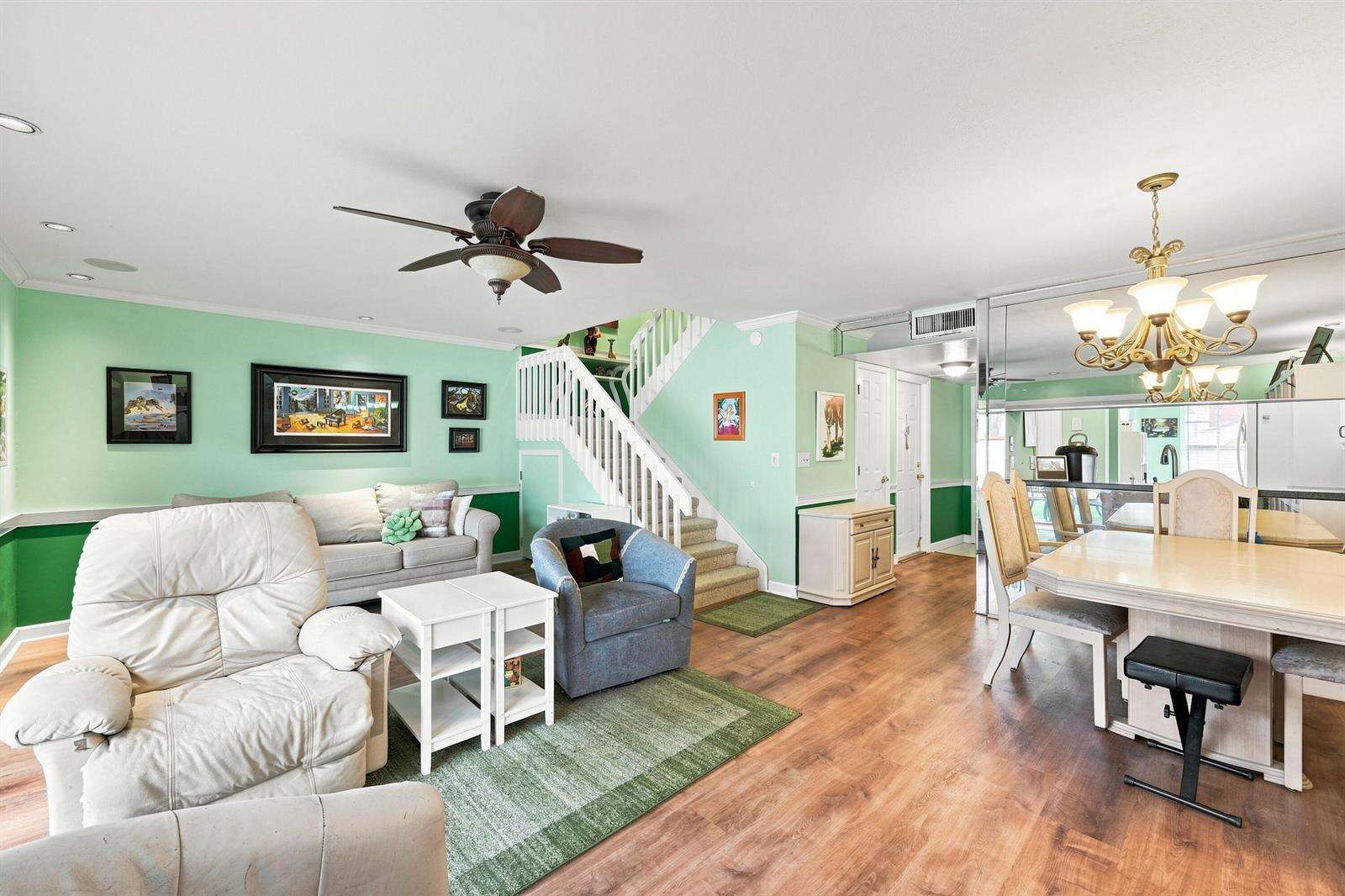 Beacon Hill | Unit #8945 Unit #8945 | Picture 5