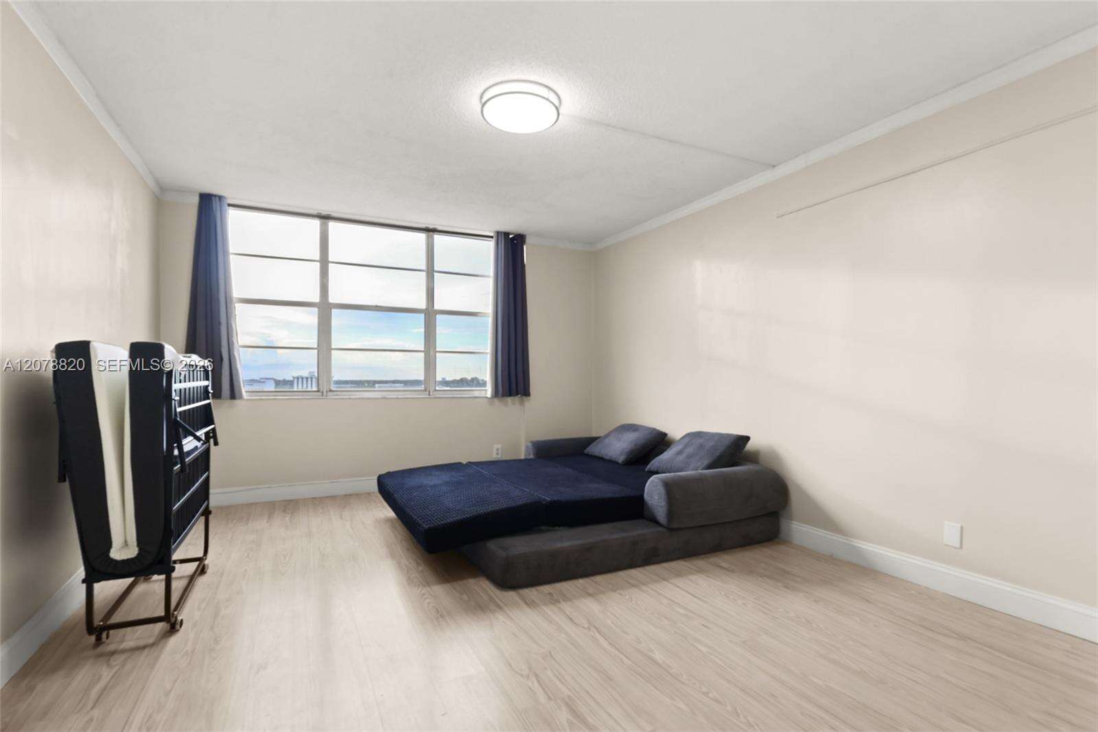 Bayview Towers Condo South Bldg | Unit #A1010 Unit #A1010 | Picture 13