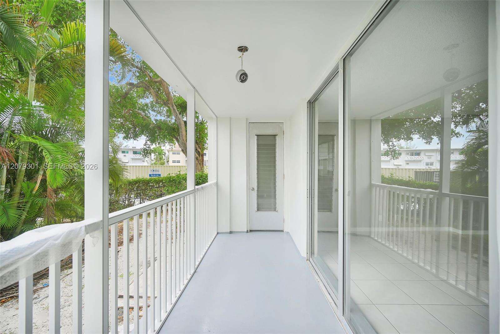 Lake Point Tower Condominium | Unit #109 Unit #109 | Picture 26