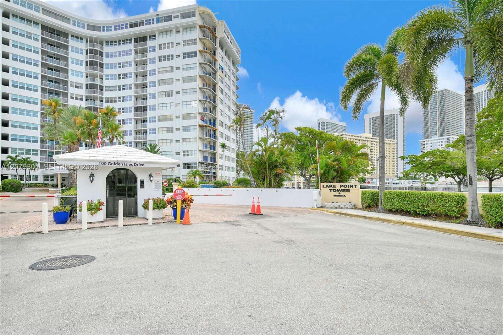 Lake Point Tower Condominium | Unit #109 Unit #109 | Picture 35