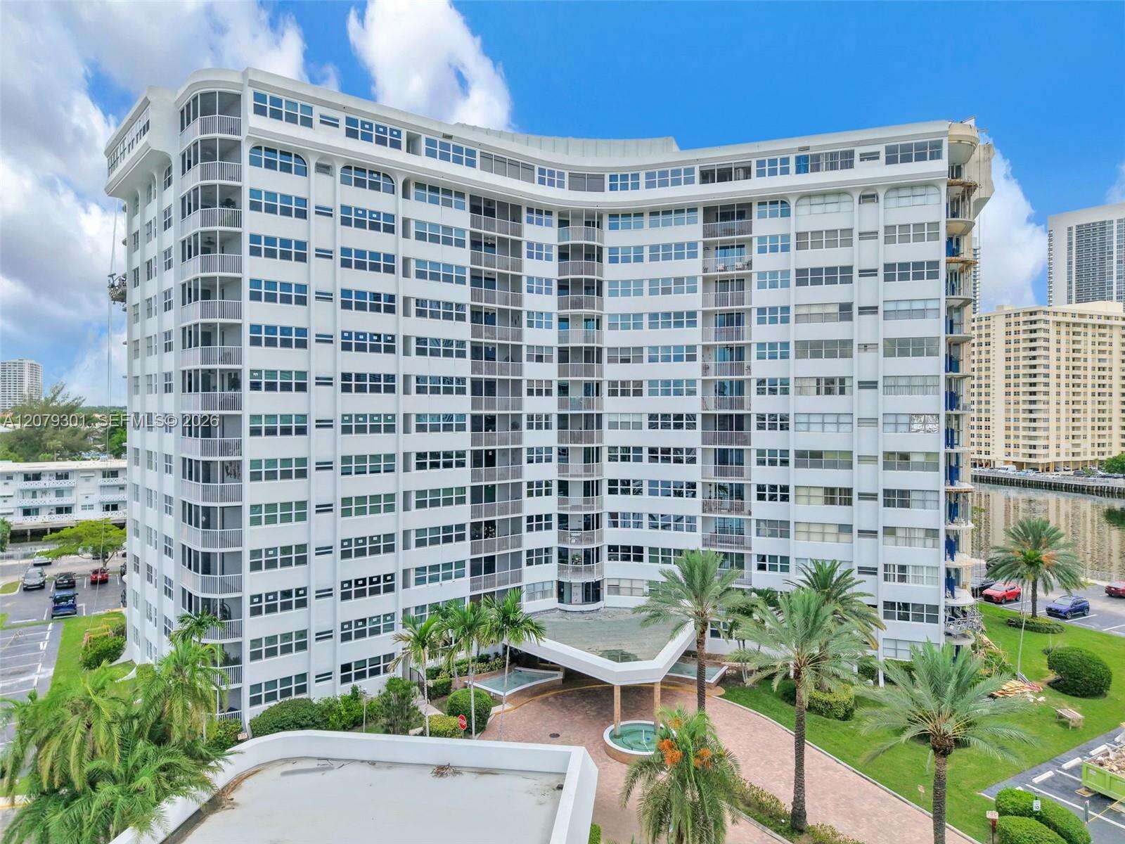 Lake Point Tower Condominium | Unit #109 Unit #109 | Picture 36