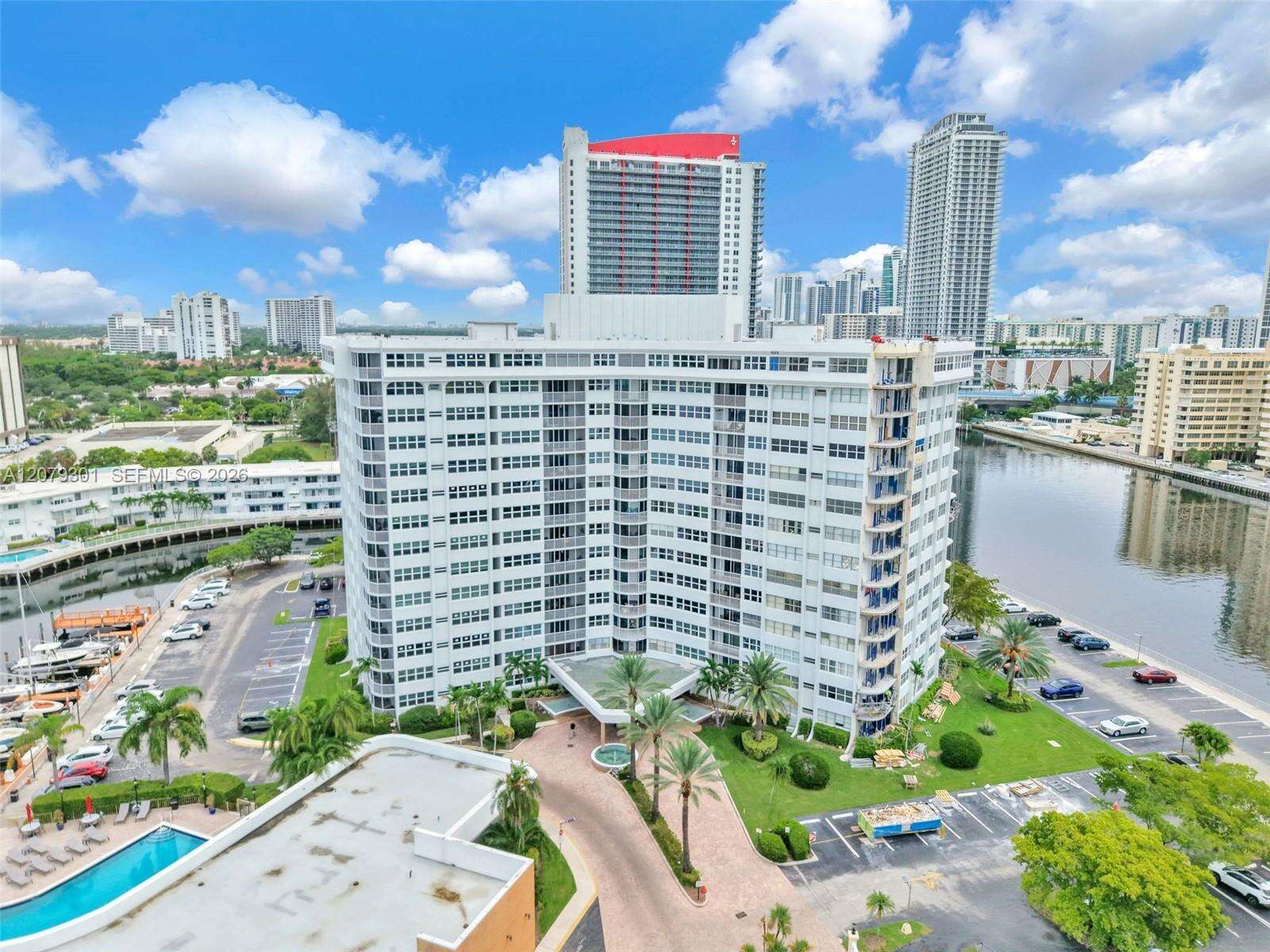 Lake Point Tower Condominium | Unit #109 Unit #109 | Picture 37