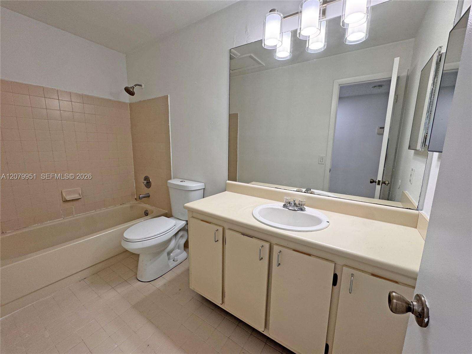 Countryside Village Condo No 4 | Unit #204 Unit #204 | Picture 12
