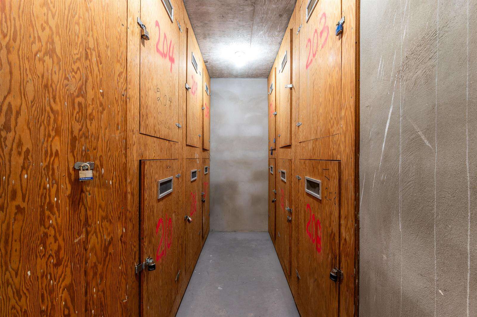 Bayview Towers Condo North Bldg | Unit #C204 Unit #C204 | Picture 28