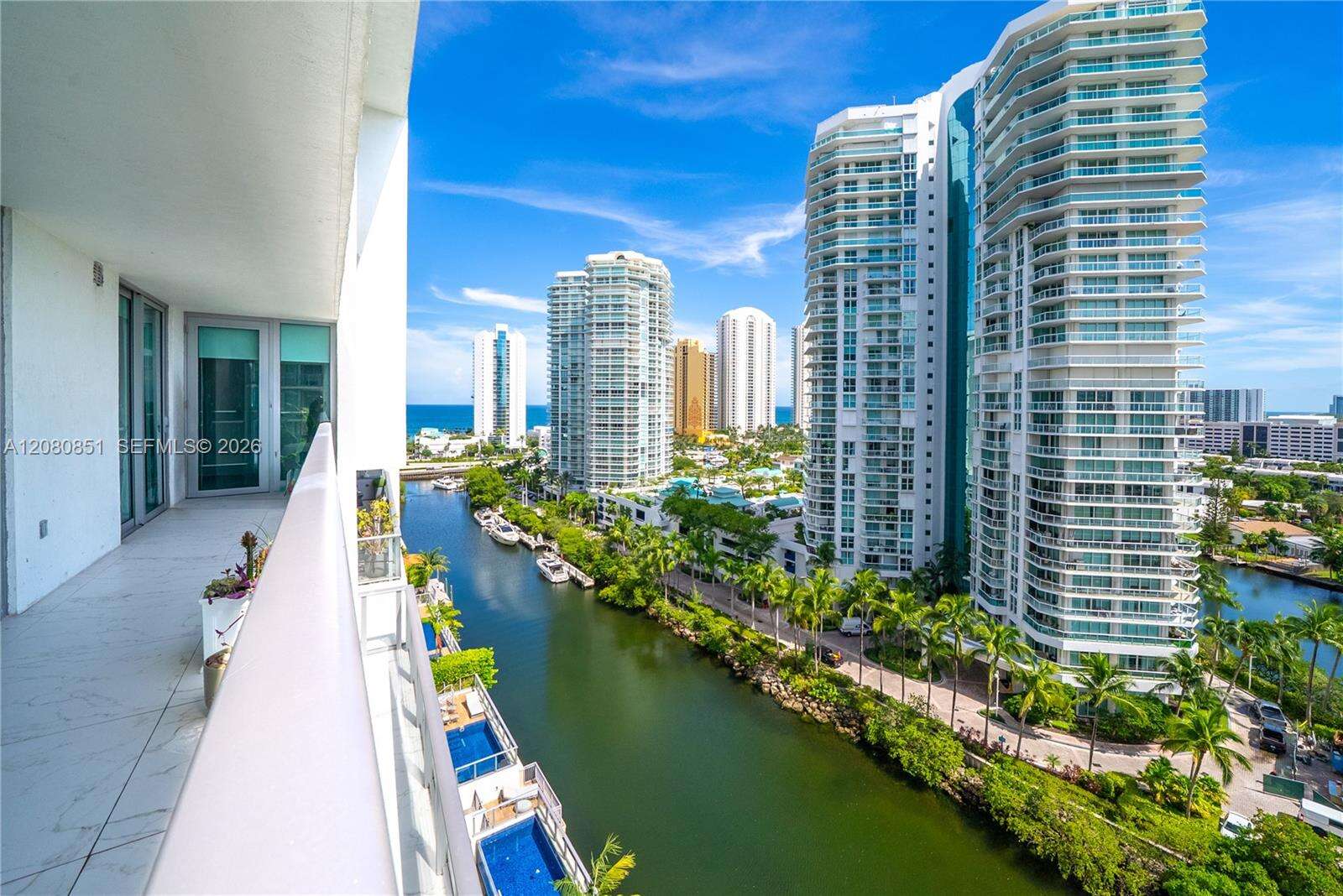 Parque Towers | Unit #4-1208 Unit #4-1208 | Picture 5