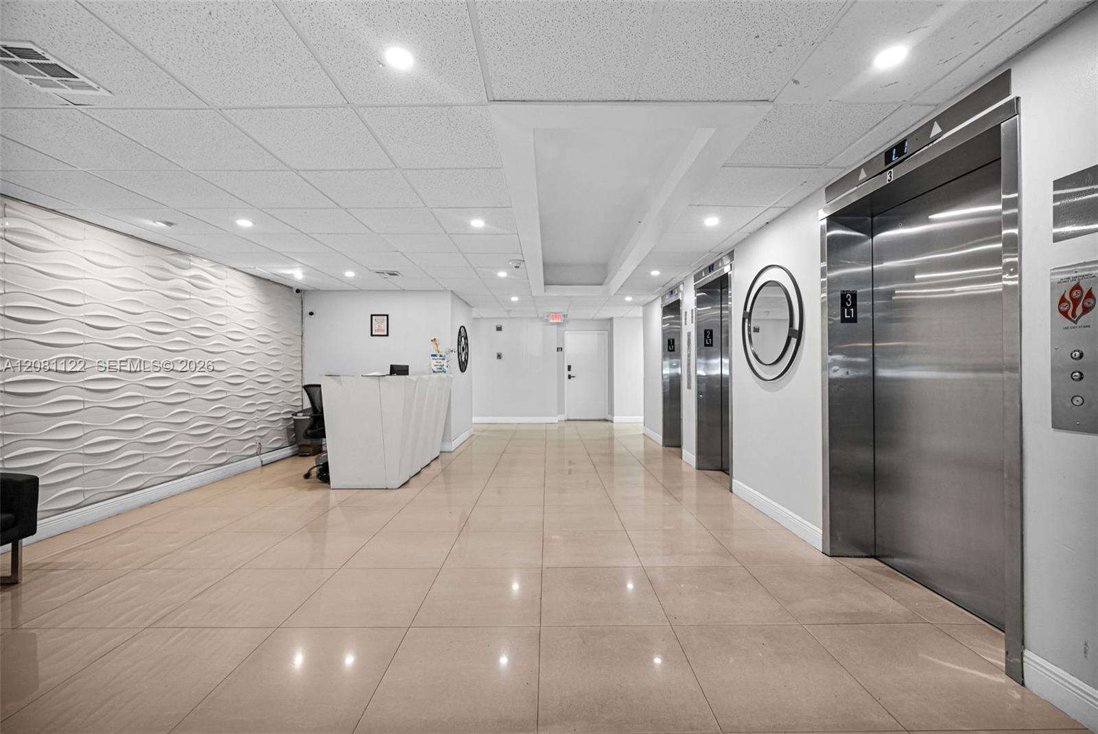 Allington Towers | Unit #PHD Unit #PHD | Picture 2