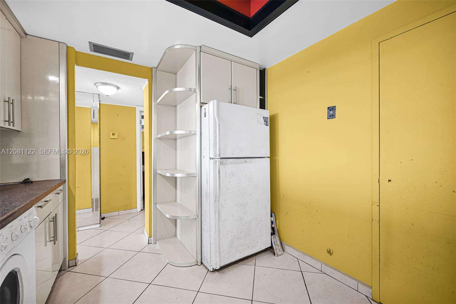 Allington Towers | Unit #PHD Unit #PHD | Picture 6