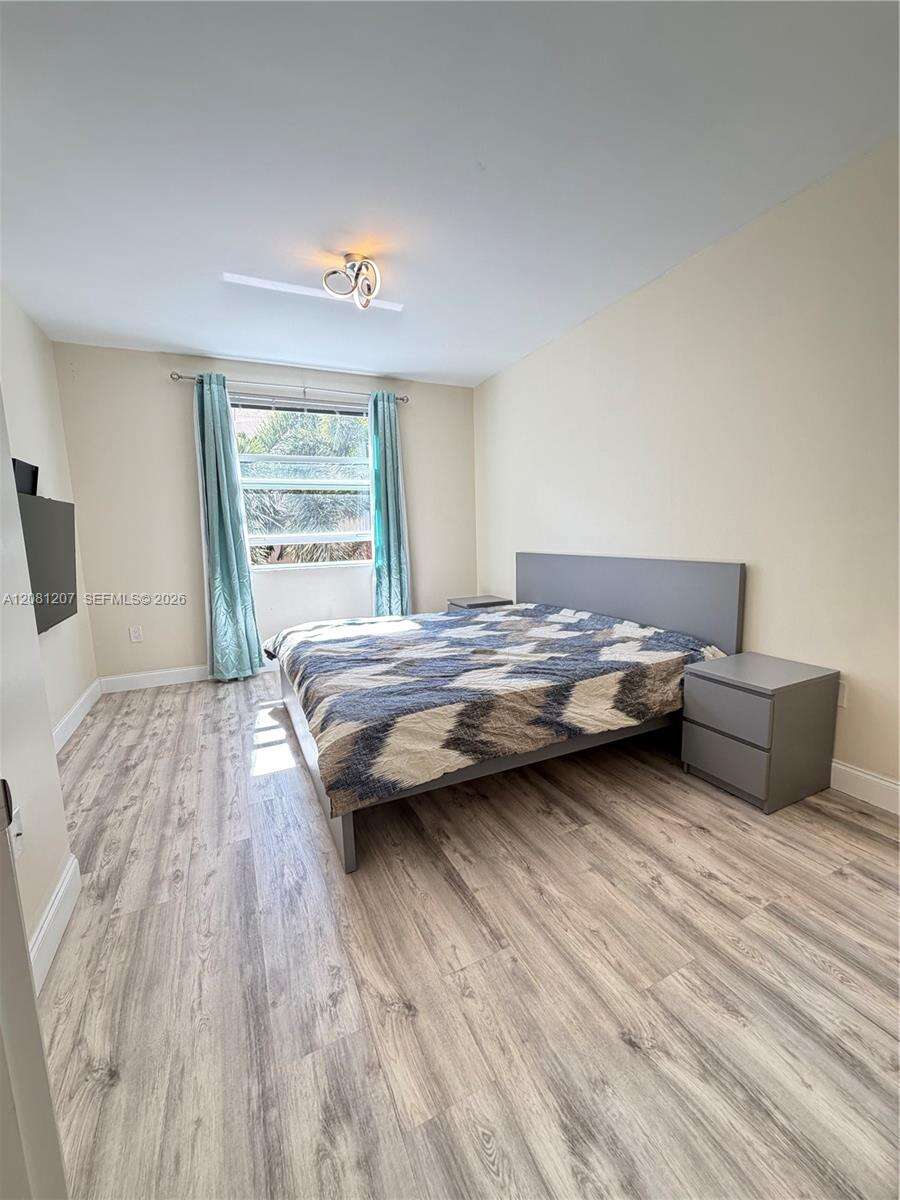 Porto Bellagio | Unit #2419 Unit #2419 | Picture 14