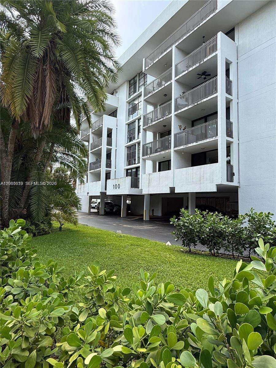 Key Biscayne One Hundred | Unit #303 Unit #303 | Picture 1