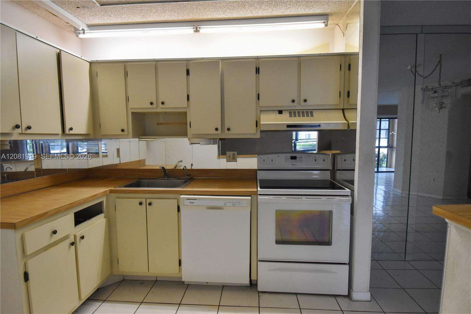 Clairmont Condominium K | Unit #108 Unit #108 | Picture 3