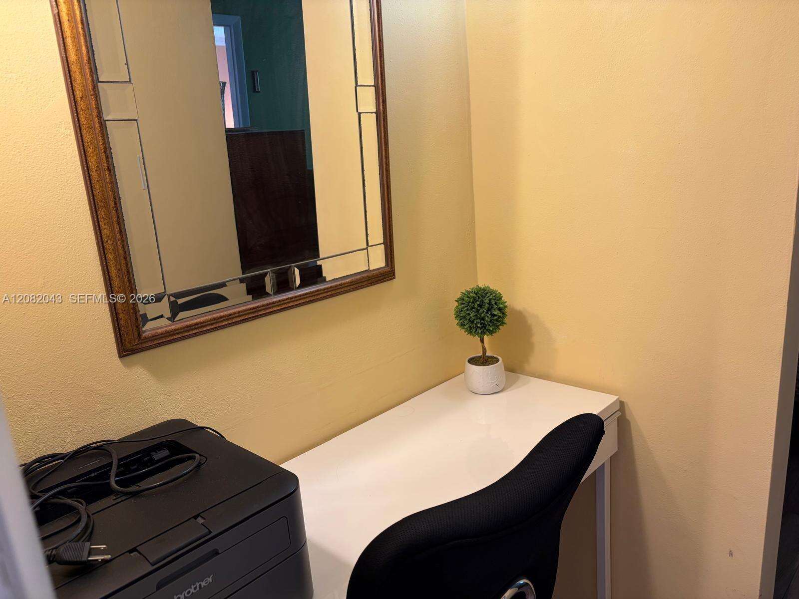 Point East Sec Ii Condominium | Unit #F207 Unit #F207 | Picture 15