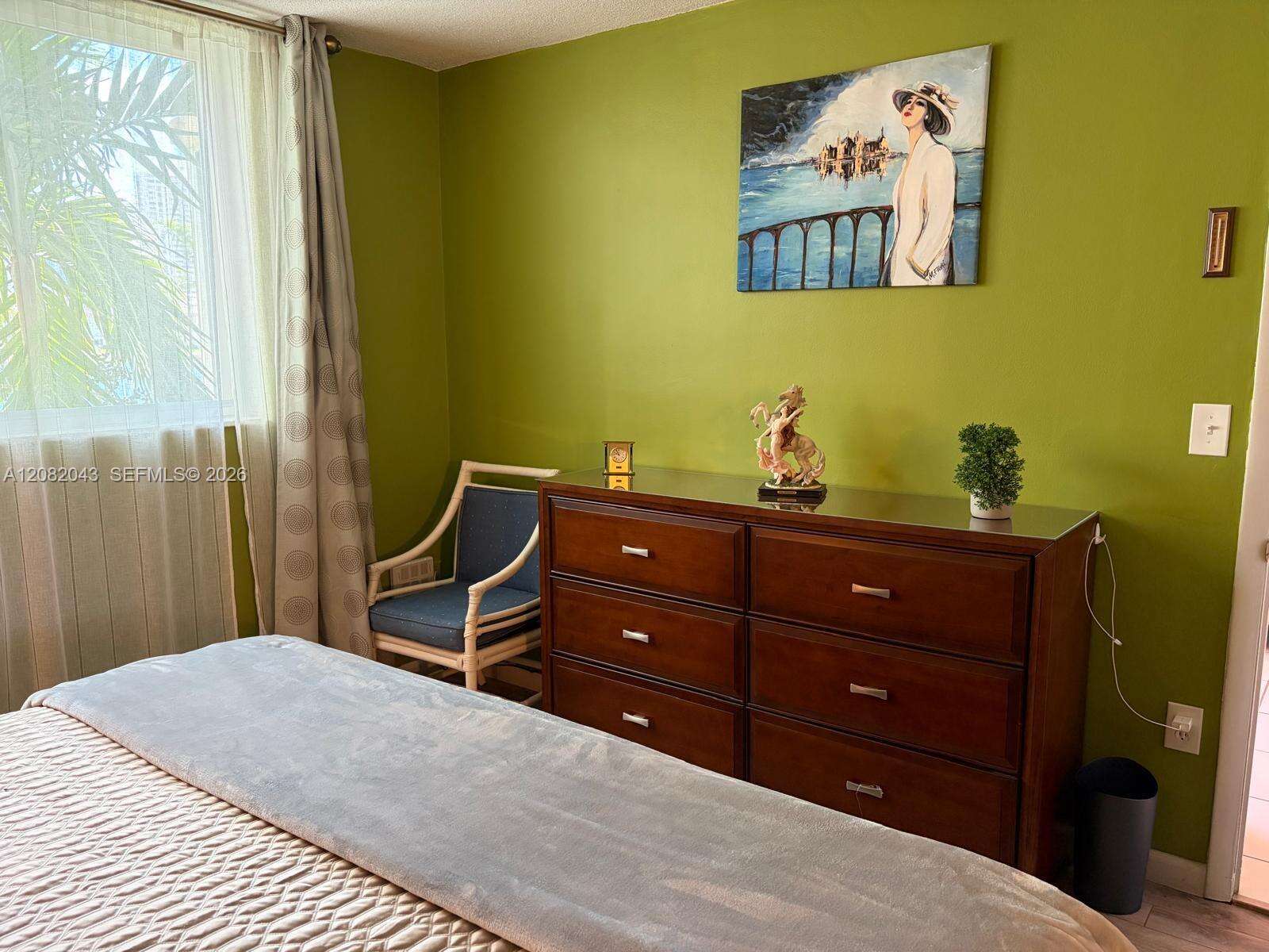 Point East Sec Ii Condominium | Unit #F207 Unit #F207 | Picture 8