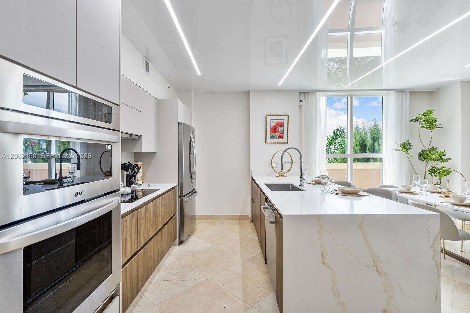 King David Of Sunny Isles | Unit #508 Unit #508 | Picture 2