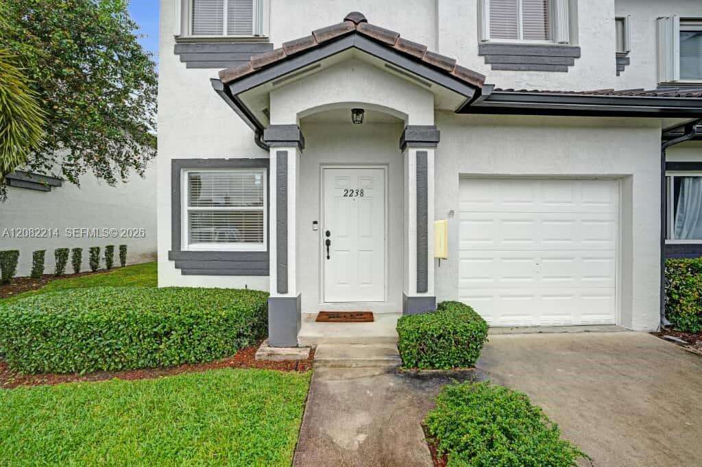 Towngate Condo Two | Unit #2238 Unit #2238 | Picture 2